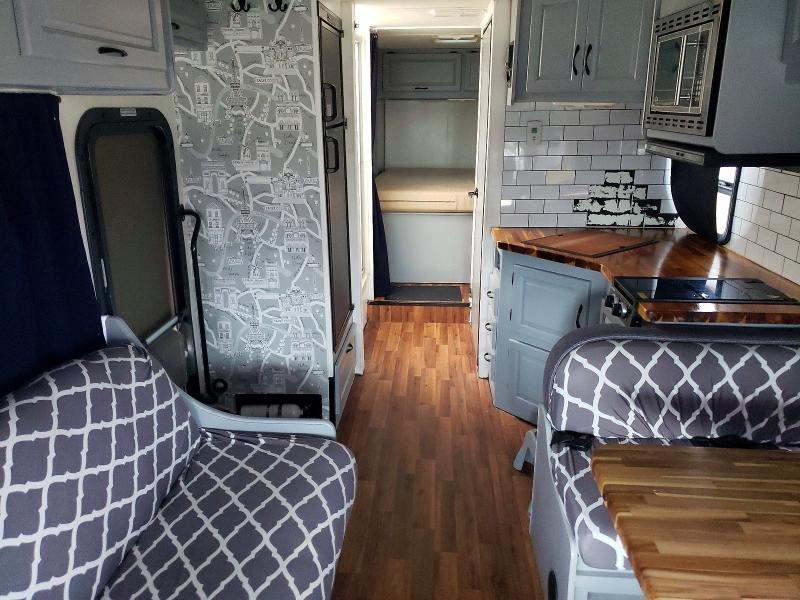 2015 Thor Motor Coach Majestic RV