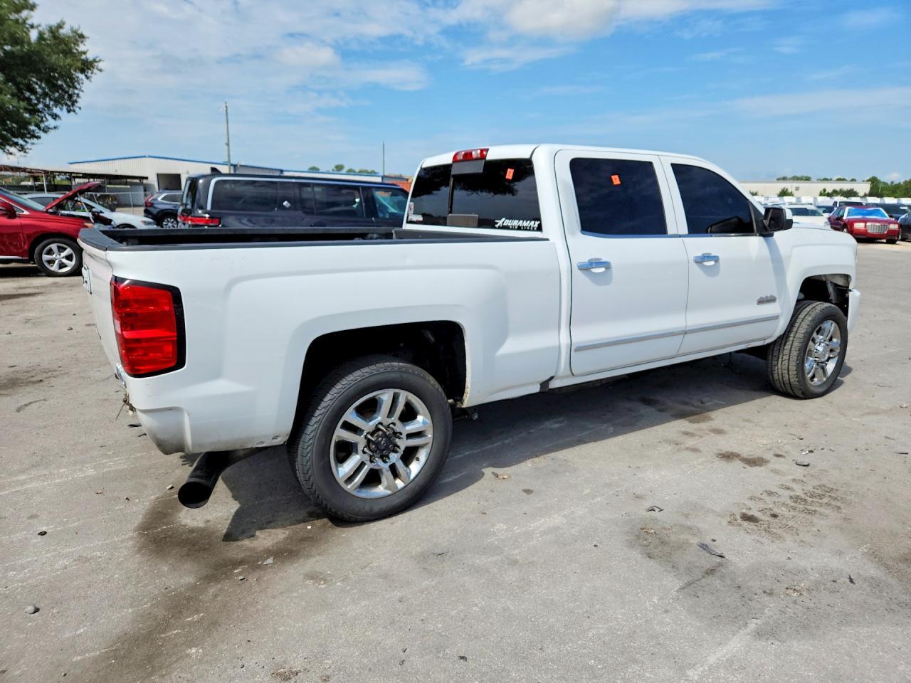 2017 Chevrolet Silverado K2500 High Country