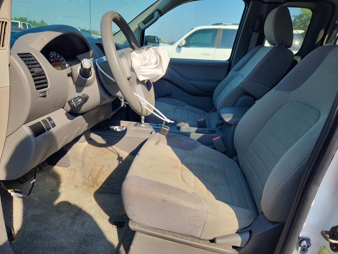 2013 Nissan Frontier S