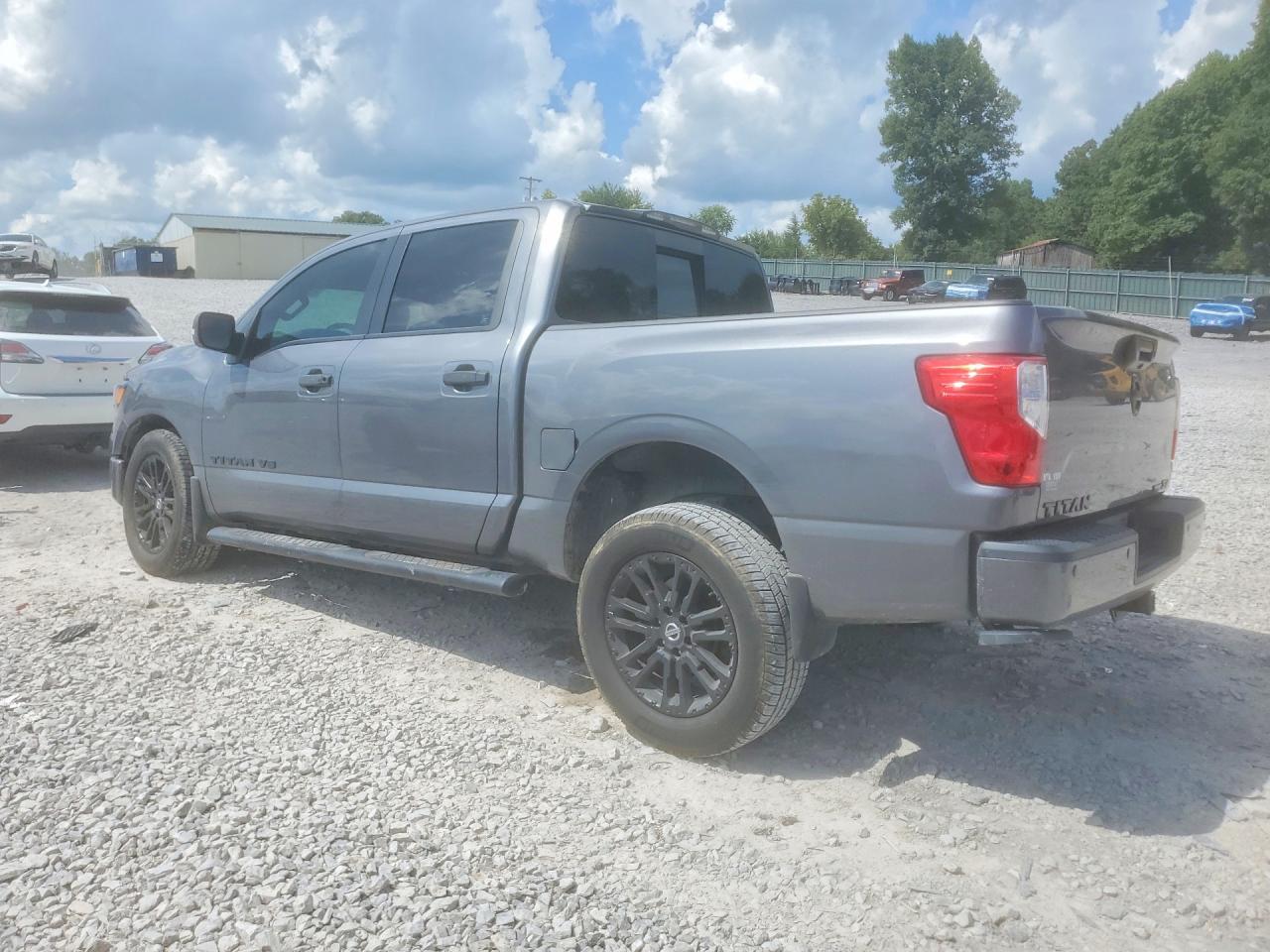 2018 Nissan Titan SV