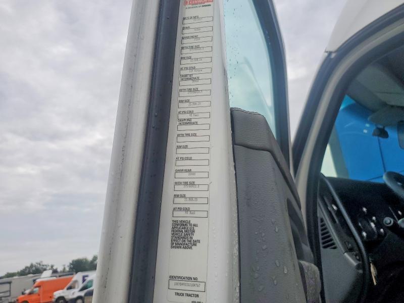 2018 Kenworth T680 Semi Truck