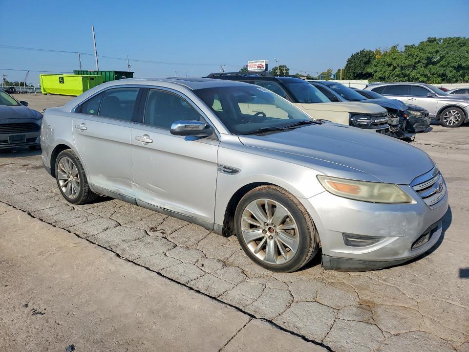 2011 Ford Taurus Limited