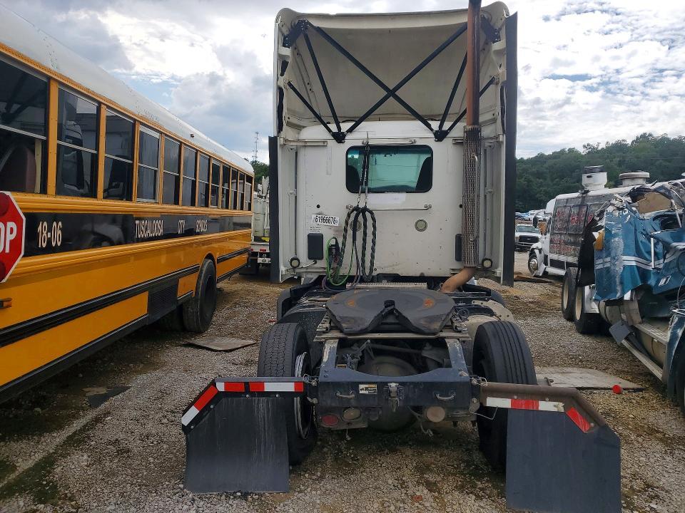 2017 Peterbilt 579 Semi Truck