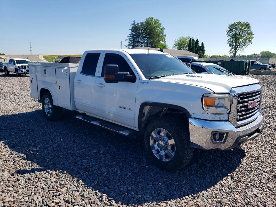 2015 GMC Sierra K3500 SLE