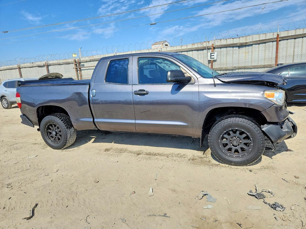 2015 Toyota Tundra SR