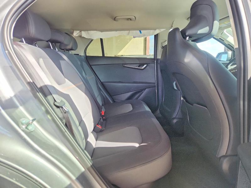 2026 KIA Niro LX