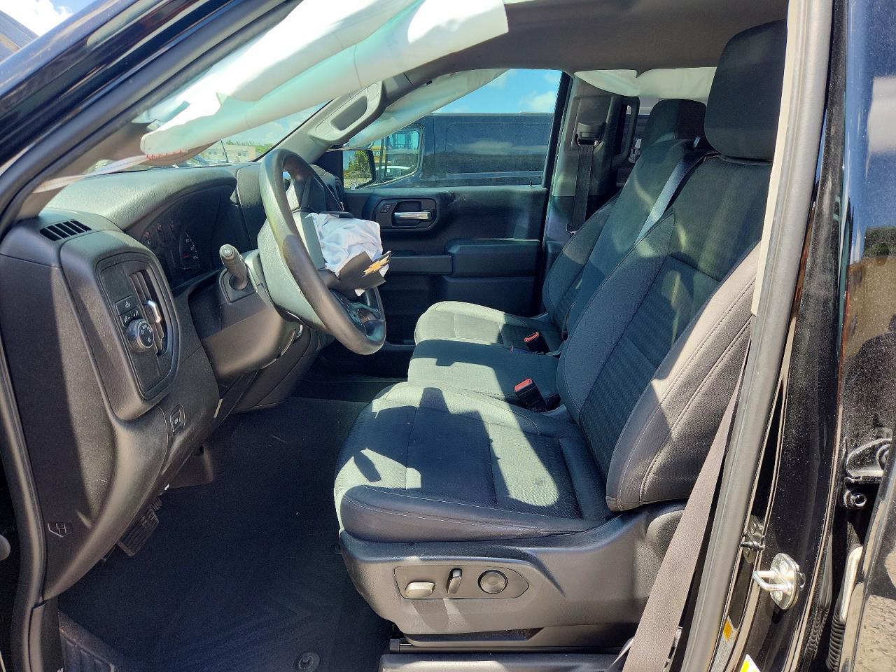 2022 Chevrolet Silverado C1500 Custom