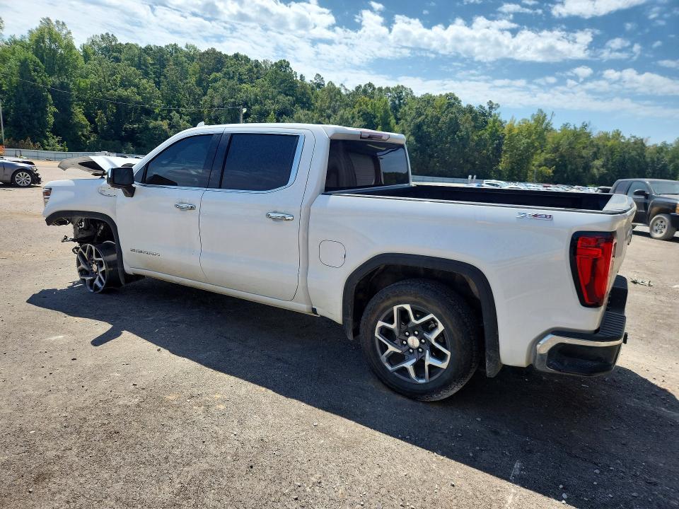 2025 GMC Sierra K1500 SLT