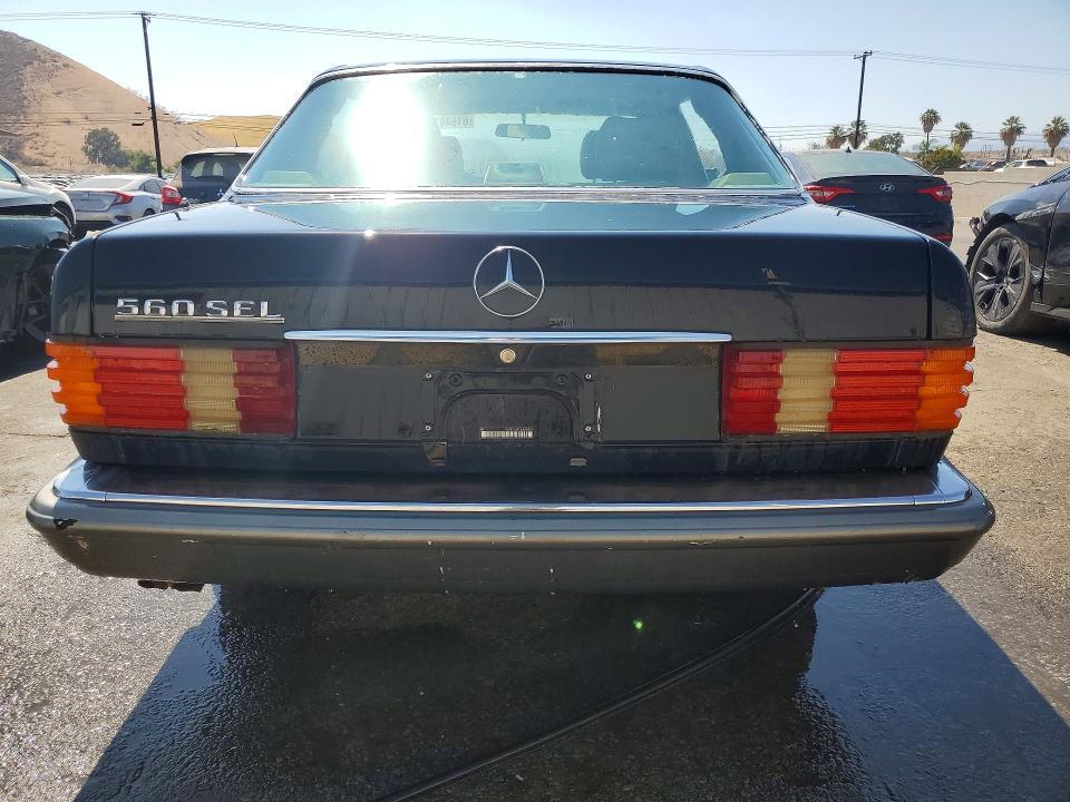 1990 Mercedes-Benz 560 sel