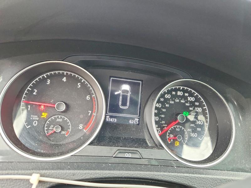 2018 Volkswagen Golf Sportwagen S