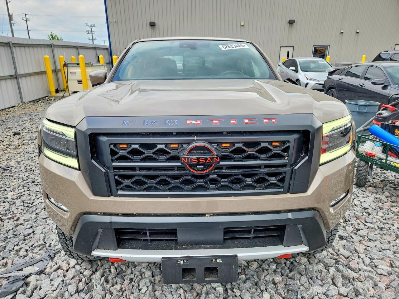 2023 Nissan Frontier