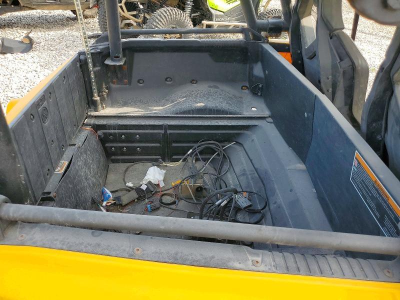 2014 Can-Am Commander Utility Vehicle
