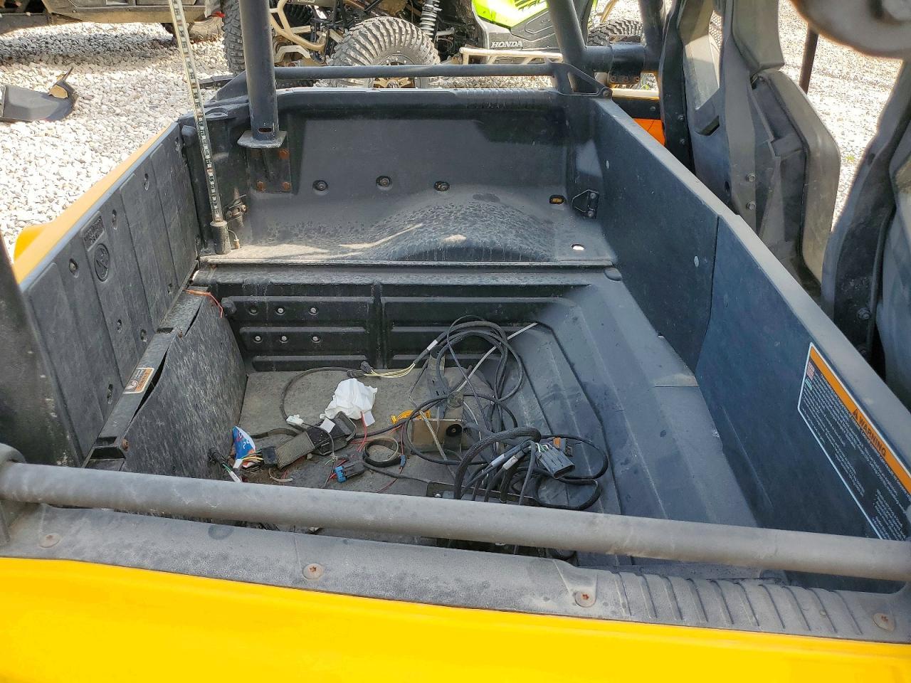 2014 Can-Am Commander Utility Vehicle