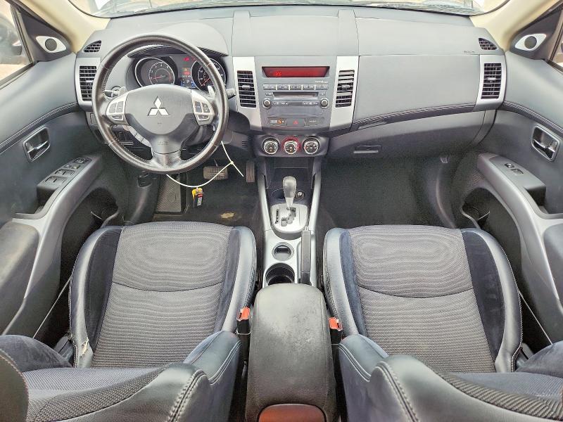 2013 Mitsubishi Outlander SE