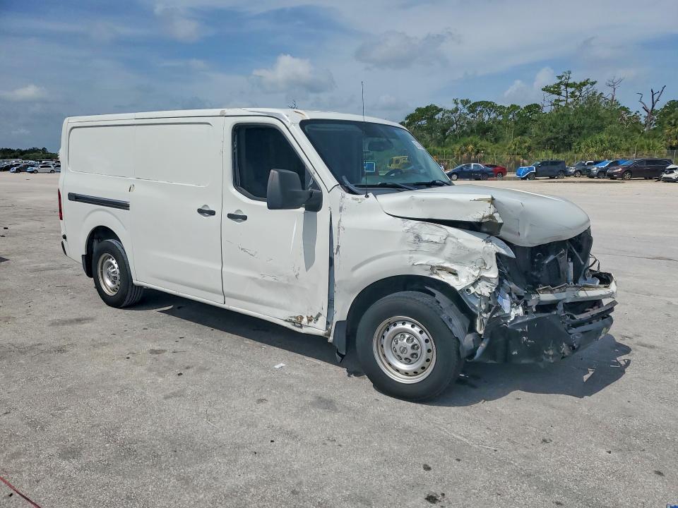 2014 Nissan NV 2500 Delivery Van
