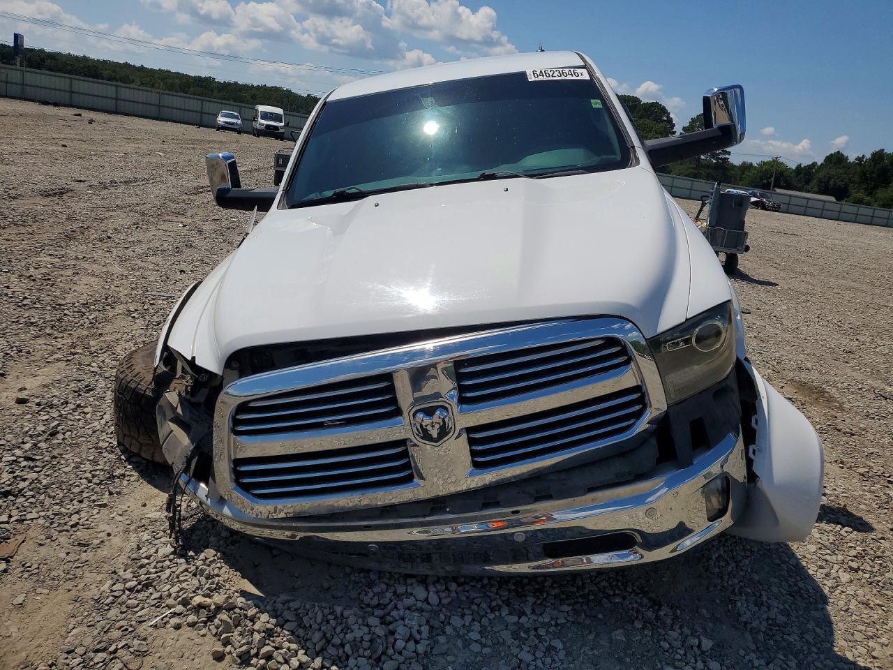2017 Dodge RAM 1500 SLT