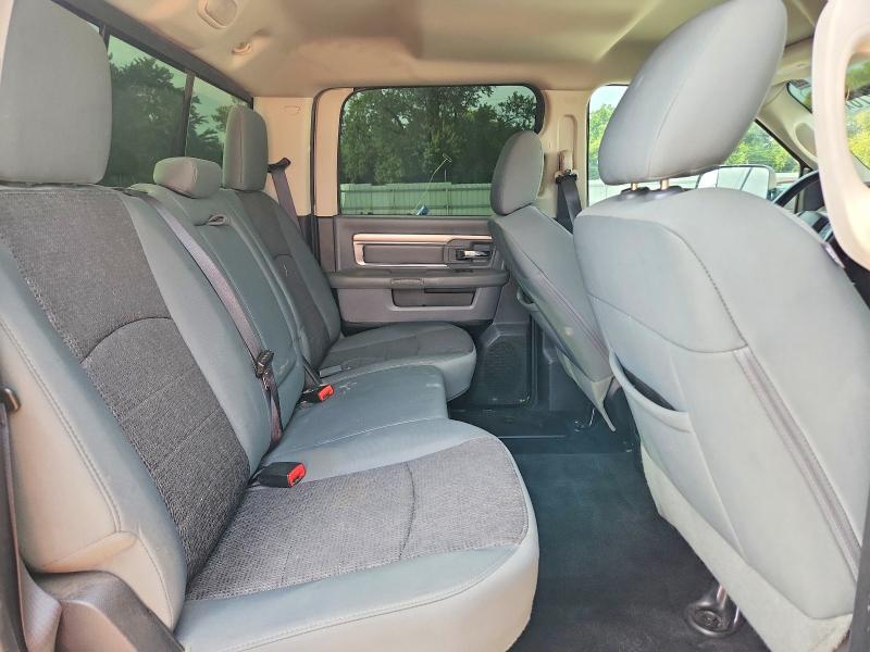 2015 Dodge RAM 1500 SLT