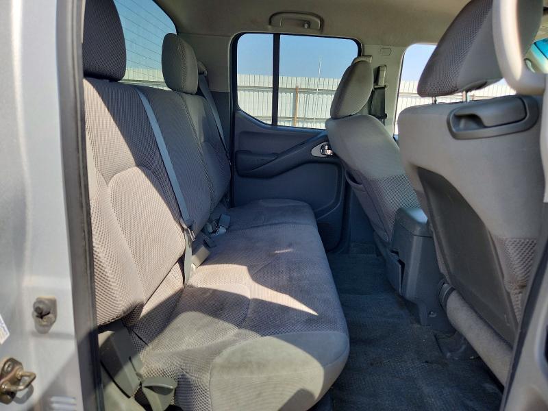2011 Nissan Frontier S