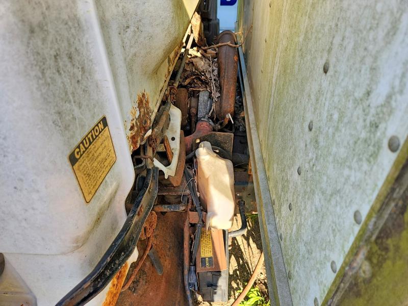 1994 GMC W4 BOX Truck