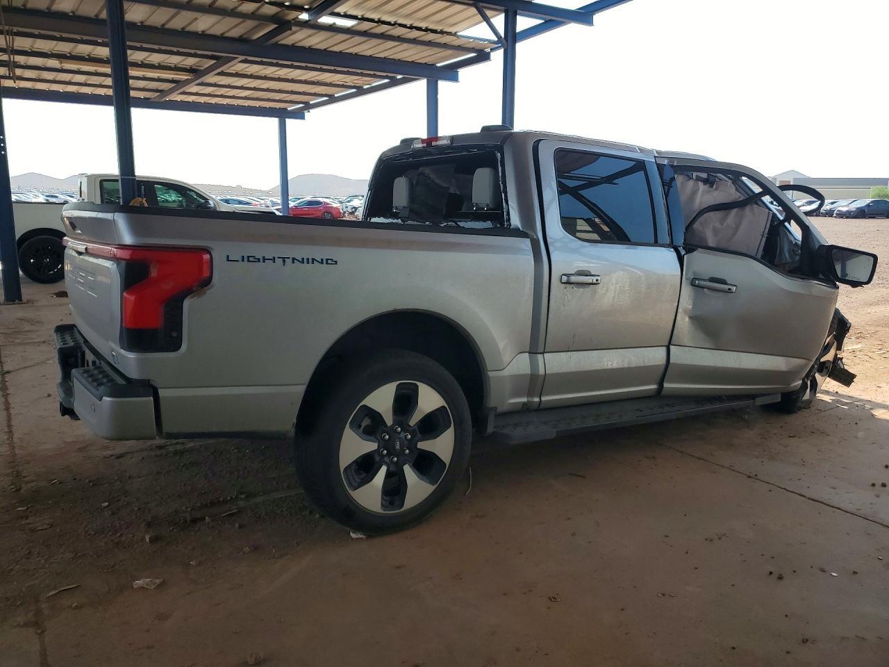 2024 Ford F150 Lightning Platinum