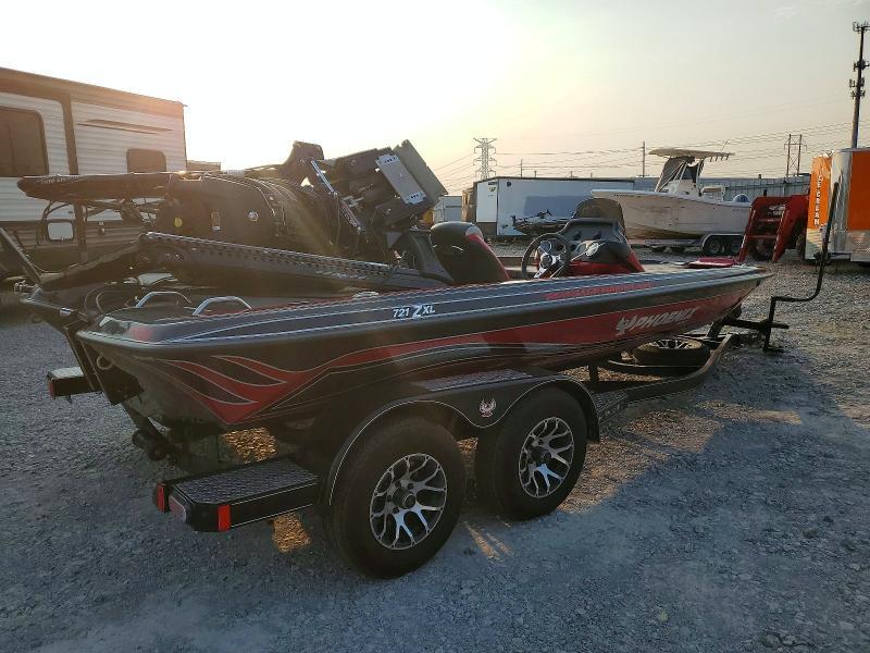 2026 Phoenix Marine 721 ZXL Boat