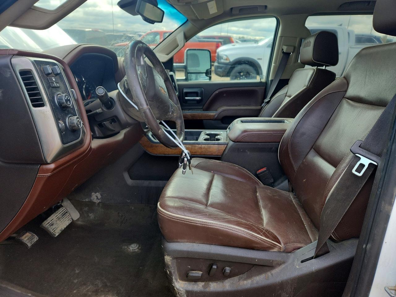 2015 Chevrolet Silverado K2500 High Country