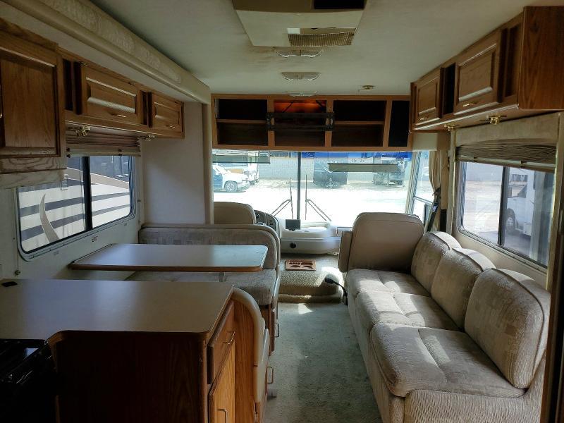 2002 National Rv Seabreeze