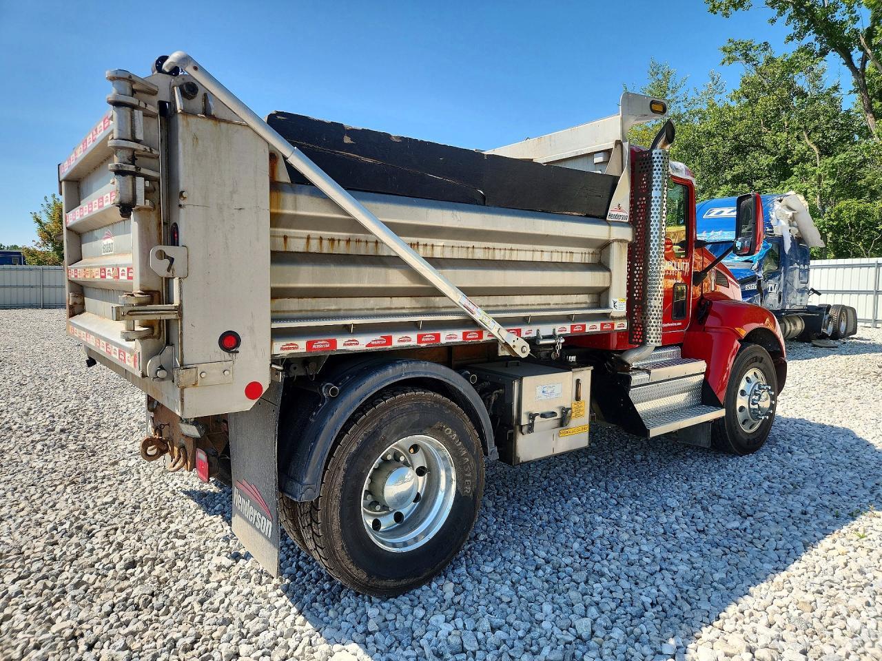 2022 Kenworth Constructi-Dump Truck
