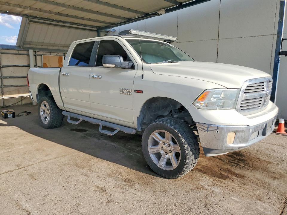 2016 Dodge RAM 1500 SLT