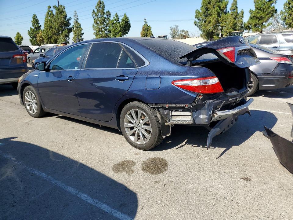 2016 Toyota Camry Hybrid xle