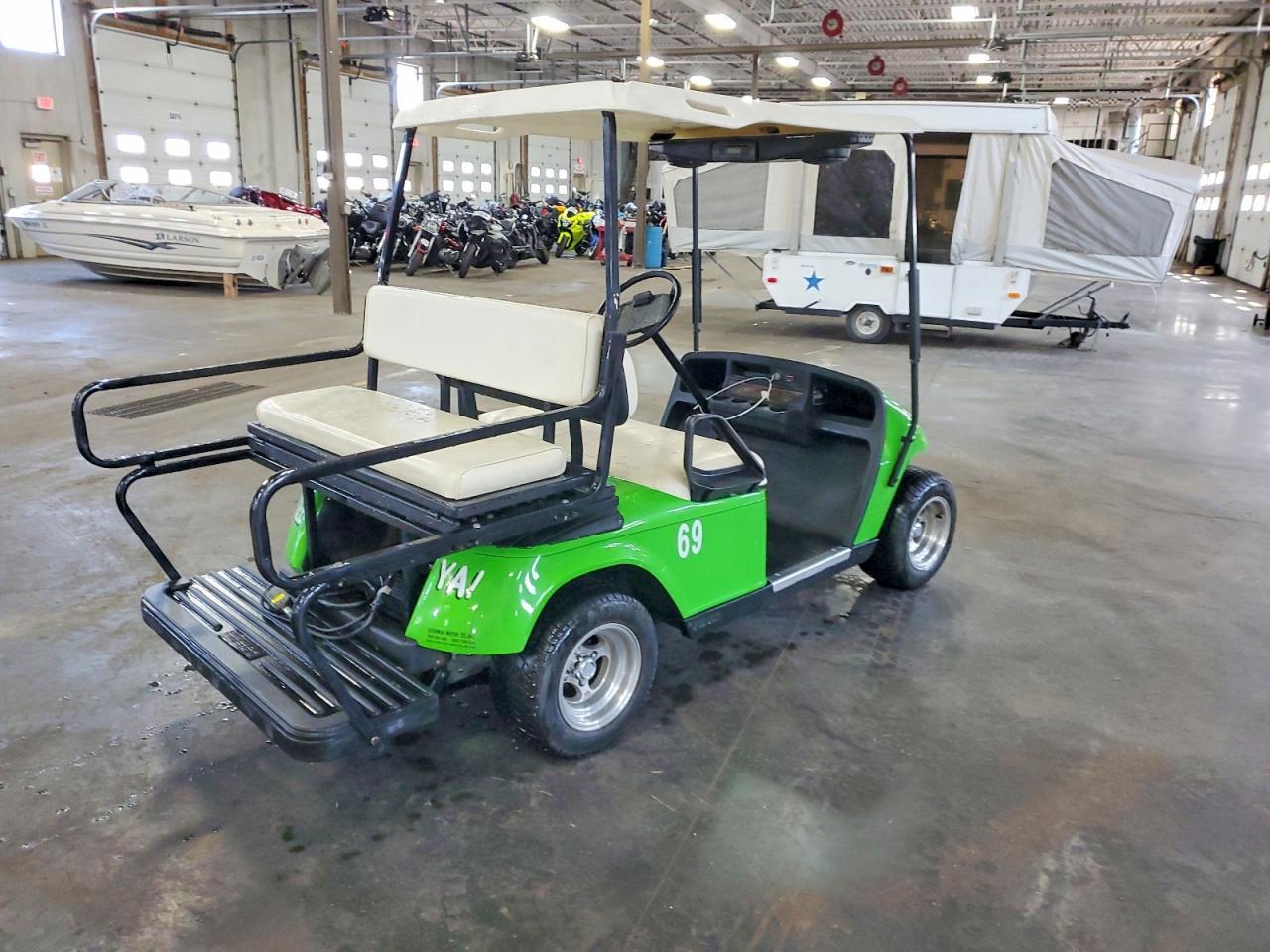 2022 E Z 2022 EZ-GO Golf Cart