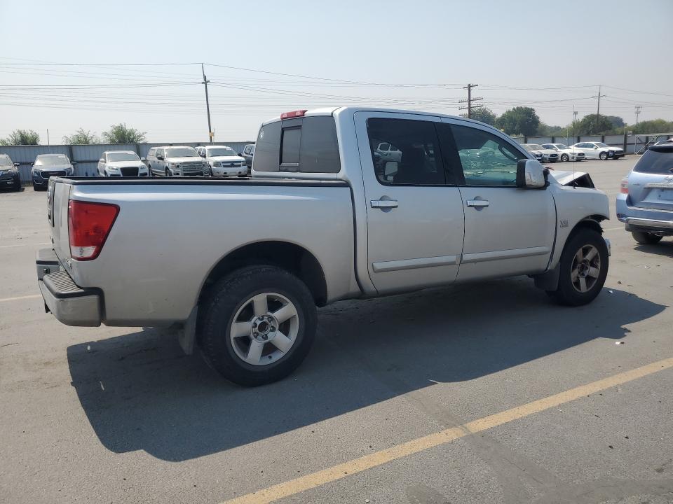 2004 Nissan Titan XE