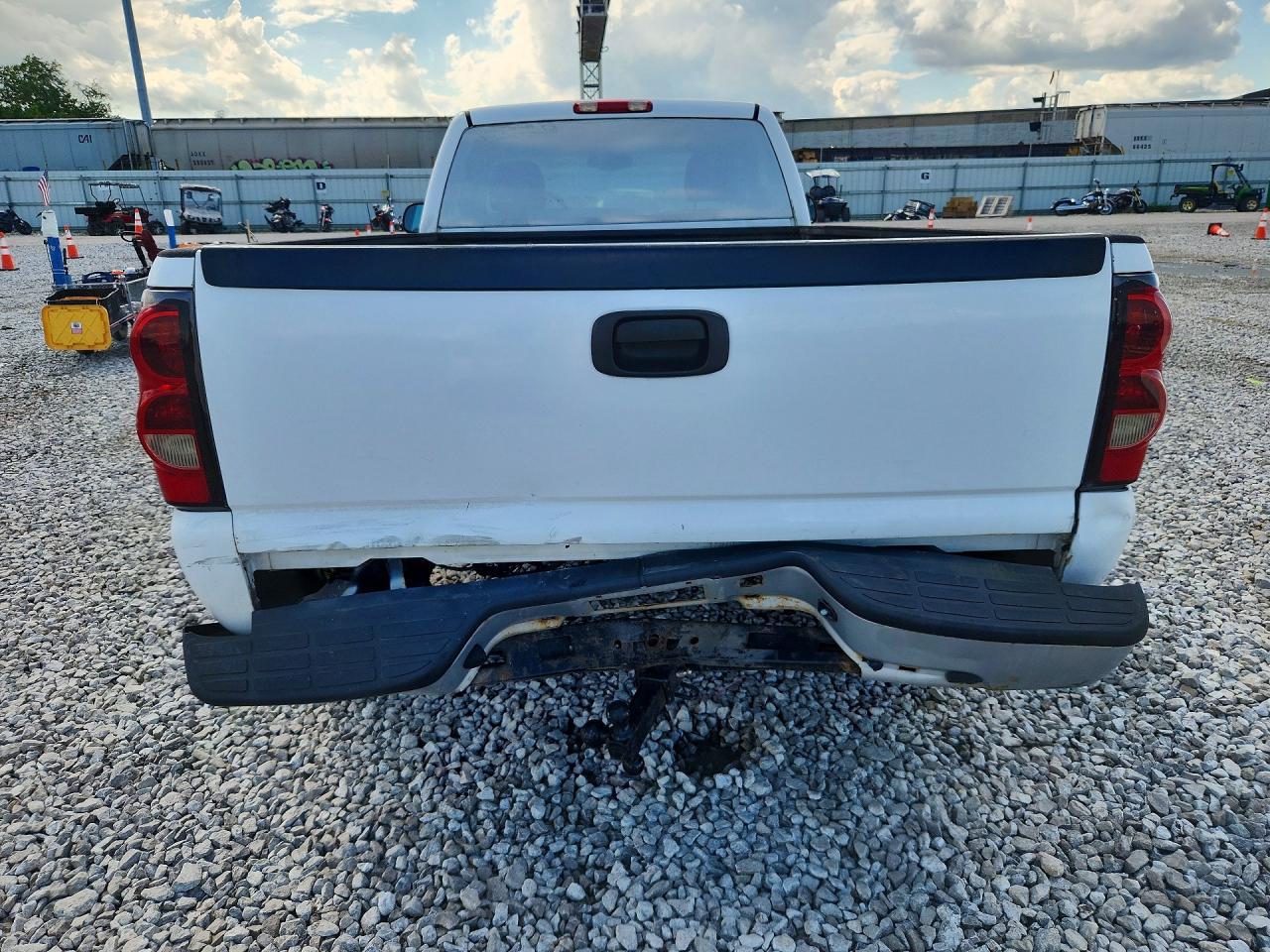 2003 Chevrolet Silverado C1500