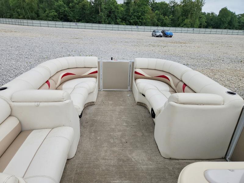 2009 Crestliner Boats PT 20