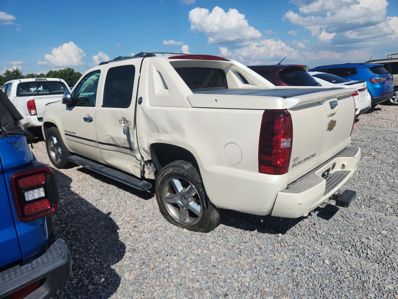 2013 Chevrolet Avalanche LTZ