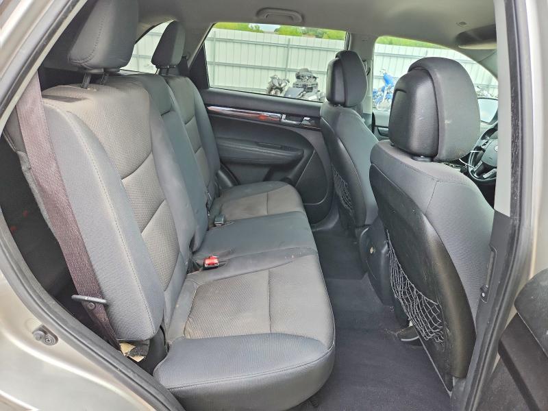 2013 KIA Sorento lx