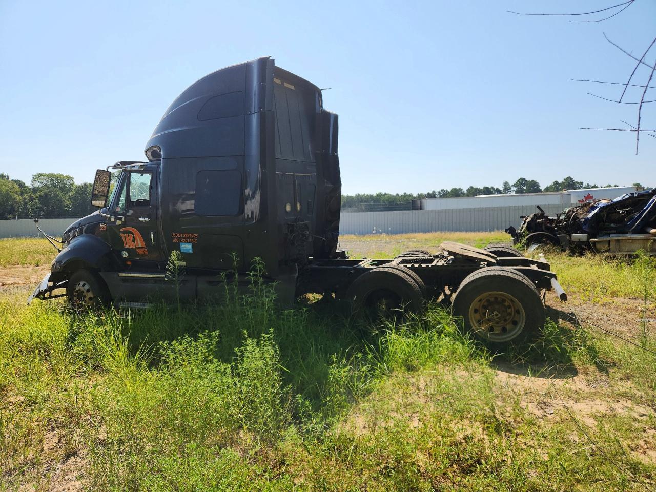 2016 International Prostar Semi Truck