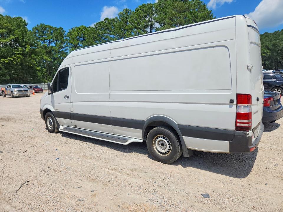 2015 Mercedes-Benz Sprinter 2500