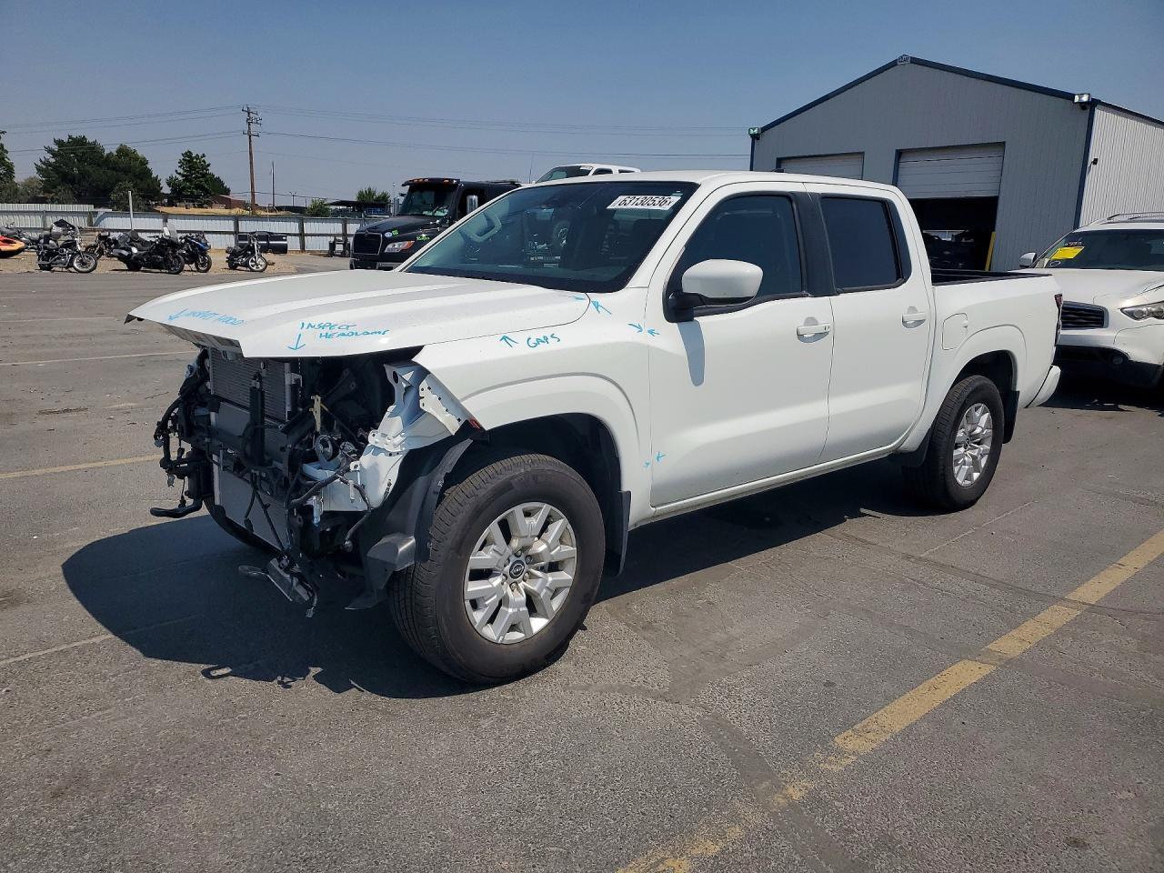 2024 Nissan Frontier SV