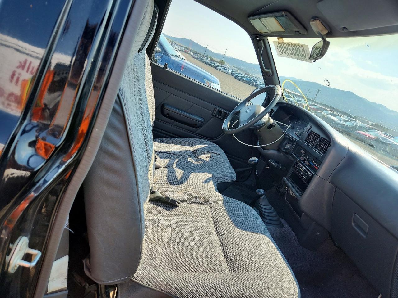 1994 Toyota Pickup DX