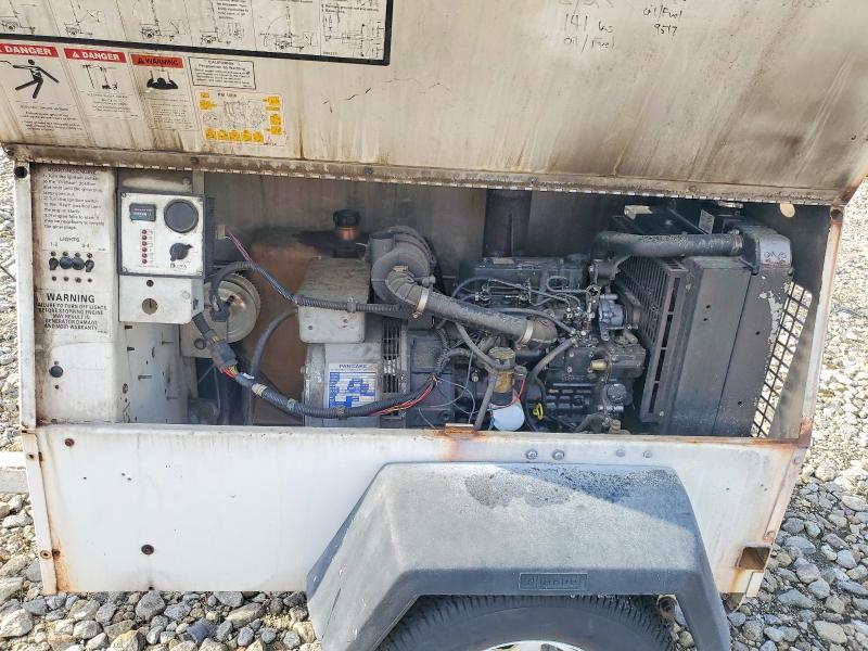 2001 Unknown 2001 Allmand Light Plant