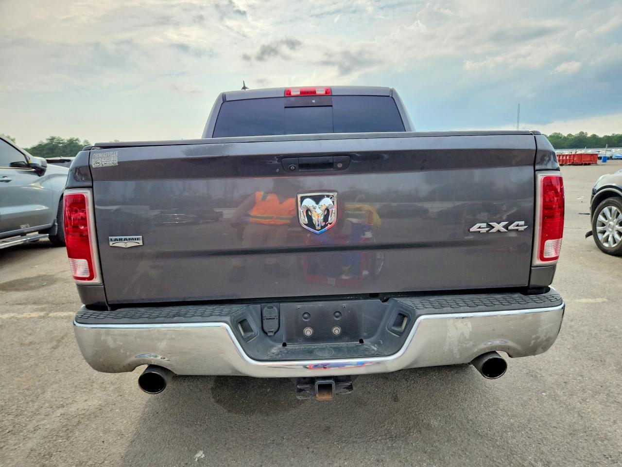 2016 Dodge 1500 Laramie