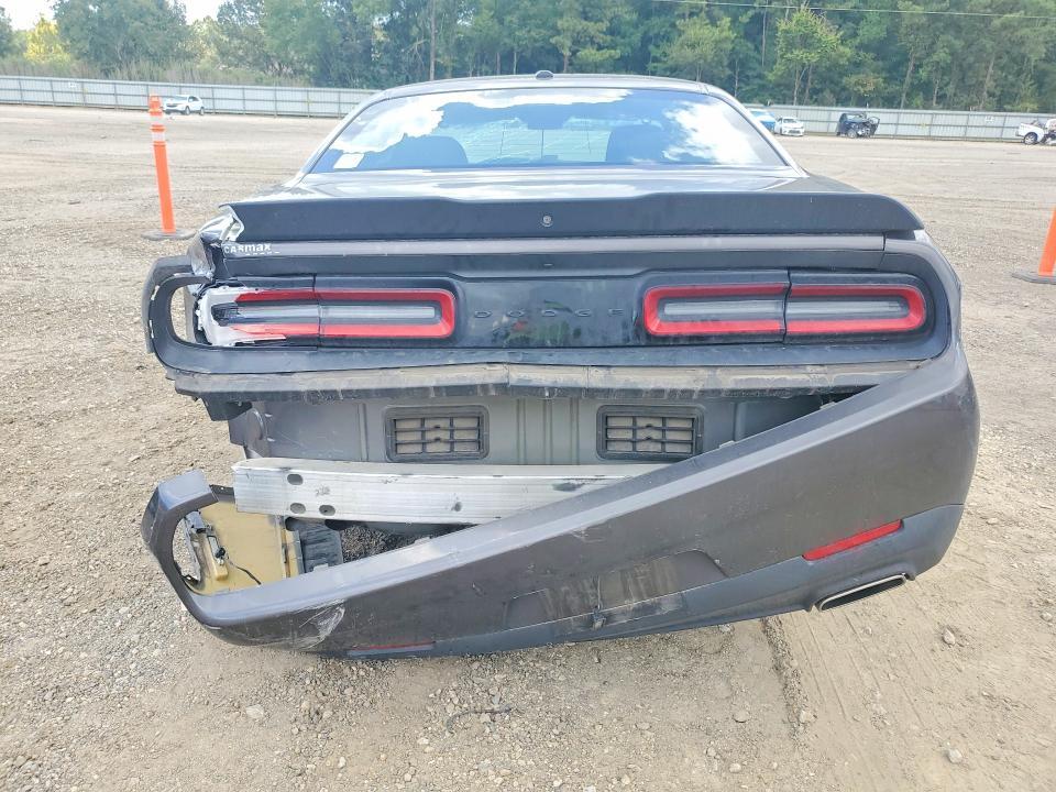 2020 Dodge Challenger SXT
