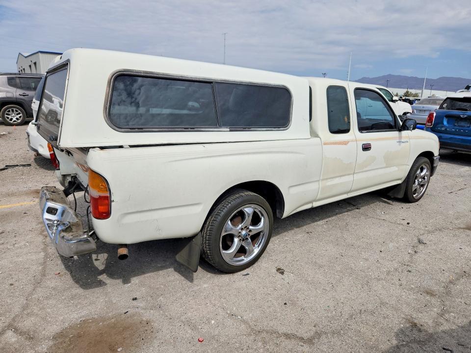 1995 Toyota Tacoma Base
