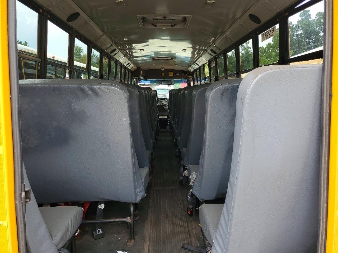 2012 Thomas SAF-T-LINER C2-School Bus