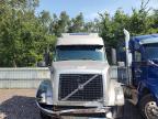 2011 Volvo VNL Semi Truck