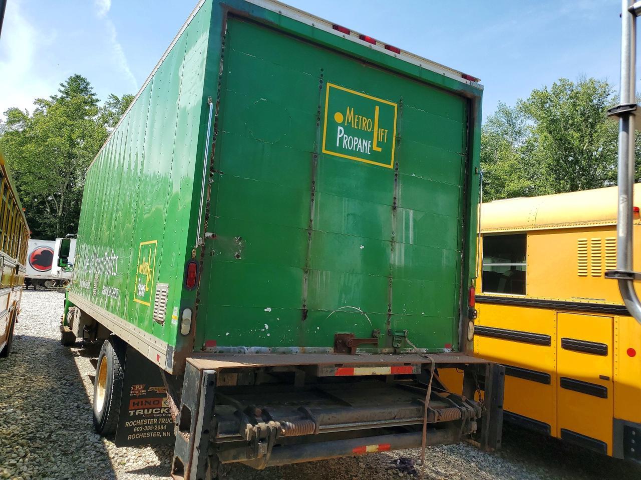 2010 International 4300 BOX Truck