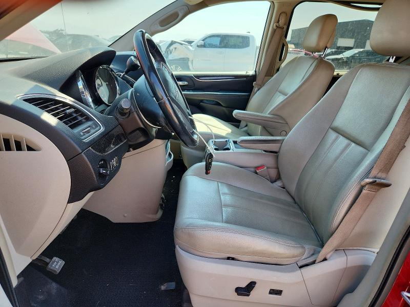 2013 Chrysler Town & Country Touring