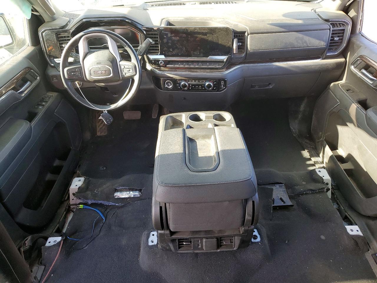 2024 GMC Sierra K1500 SLE