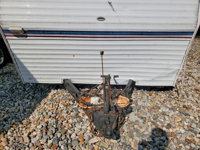2002 Coachmen MEN Cascade Camper